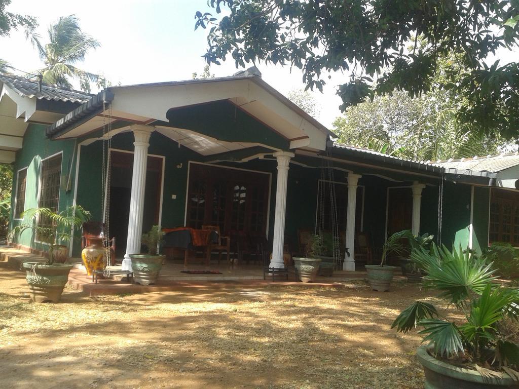 Elephant Safari Lodge Sigiriya Junction هاباران المظهر الخارجي الصورة