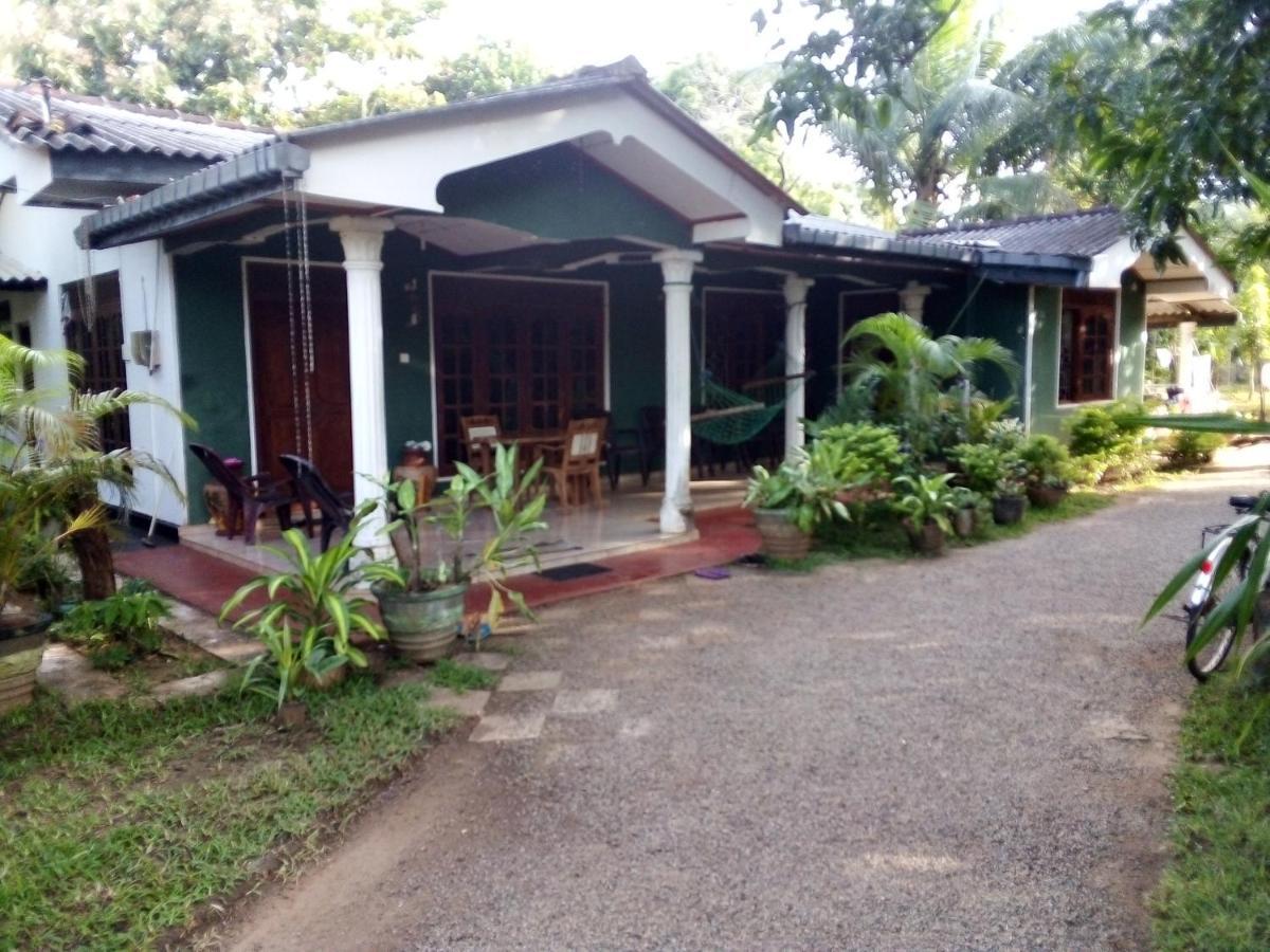 Elephant Safari Lodge Sigiriya Junction هاباران المظهر الخارجي الصورة